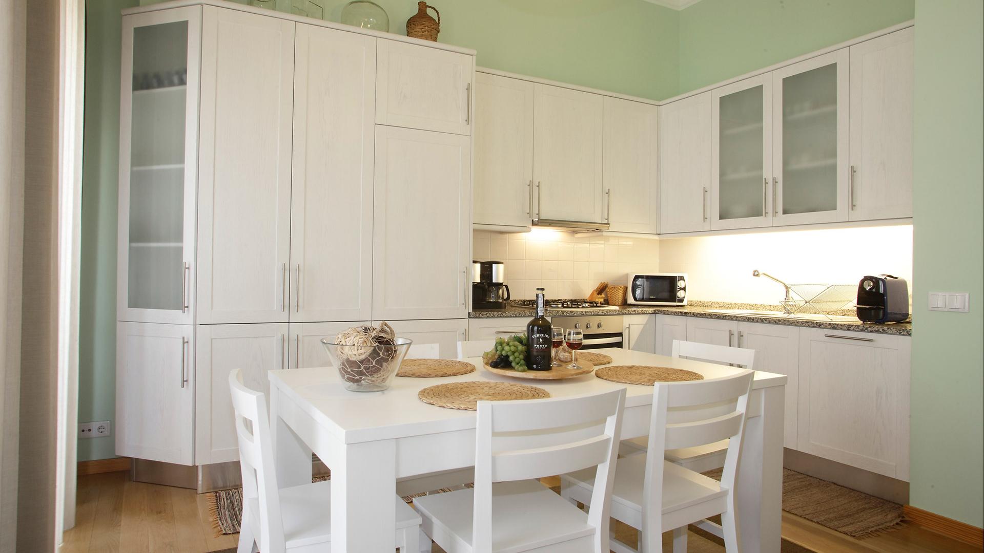 CASA DA IRENE - APARTAMENTO T2 (1º andar) CASA DA IRENE - APARTAMENTO T2 (1º andar)