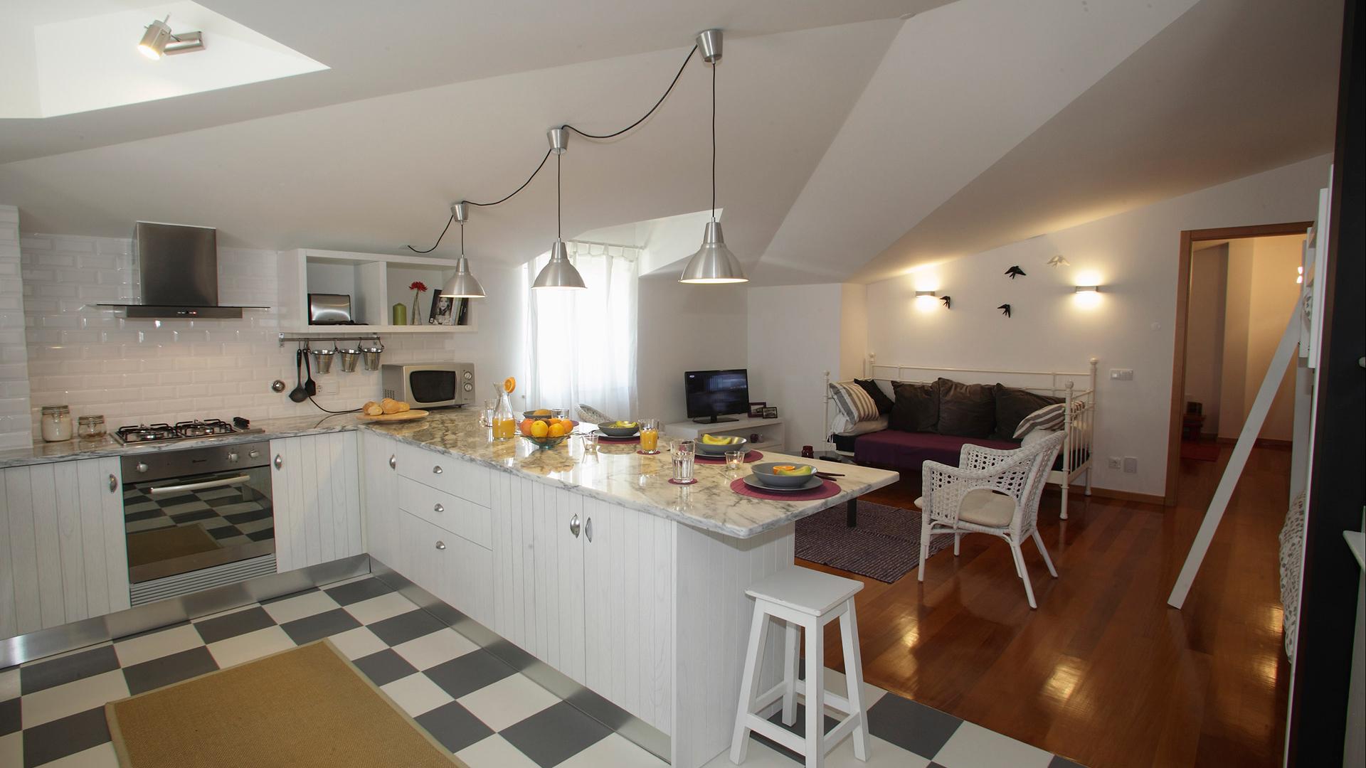 CASA DO JOAQUIM DA PRAIA - APARTAMENTO T1 (2º andar) CASA DO JOAQUIM DA PRAIA - APARTAMENTO T1 (2º andar)